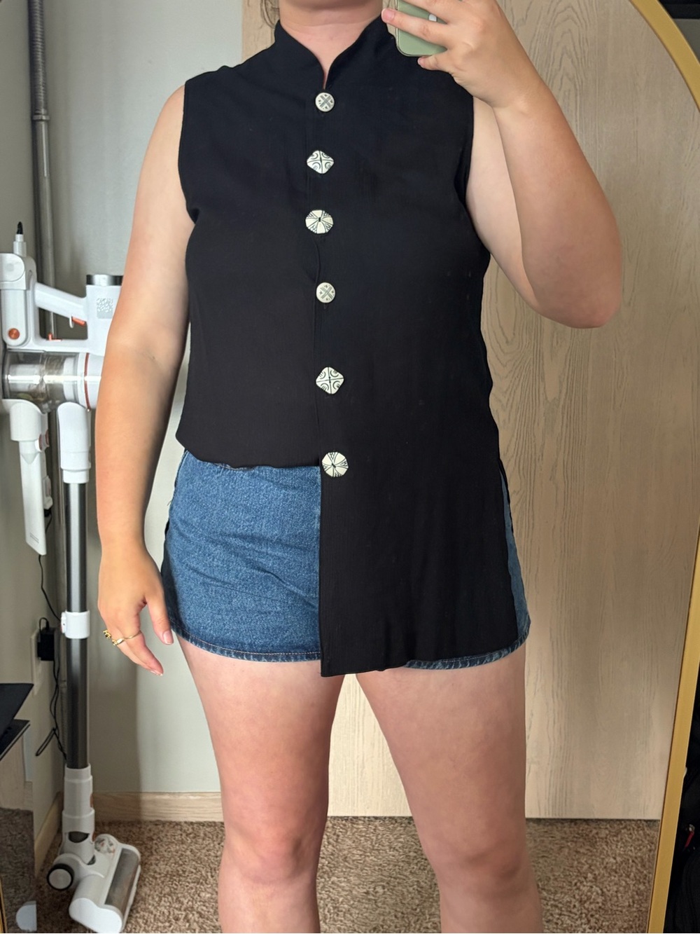 Quirky Beaded Long Black Tank with Breathable Wear